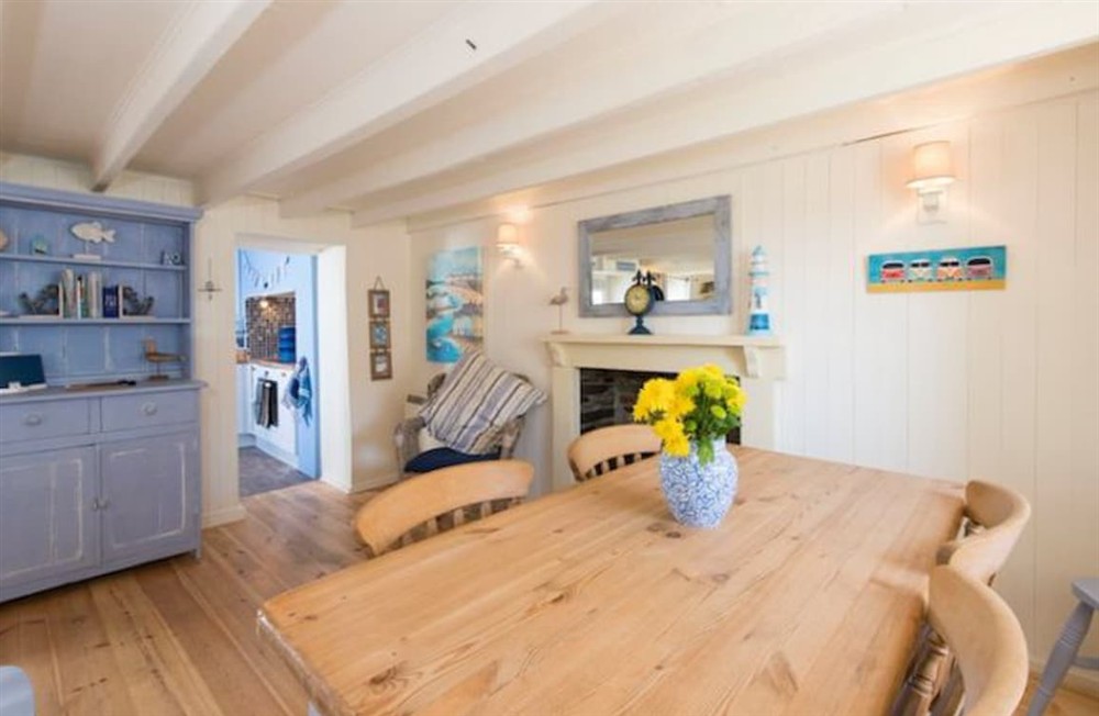 Dining Area at Thimble Cottage in St Mawes, Cornwall