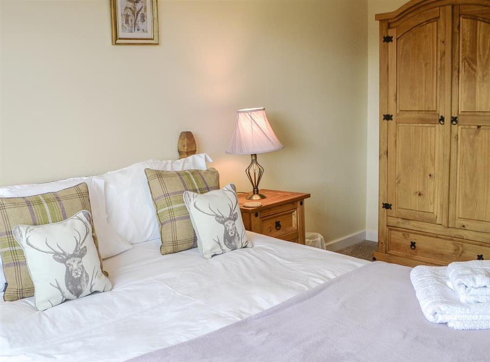 Double bedroom (photo 5) at Thistle Dee in Wooler, Northumberland