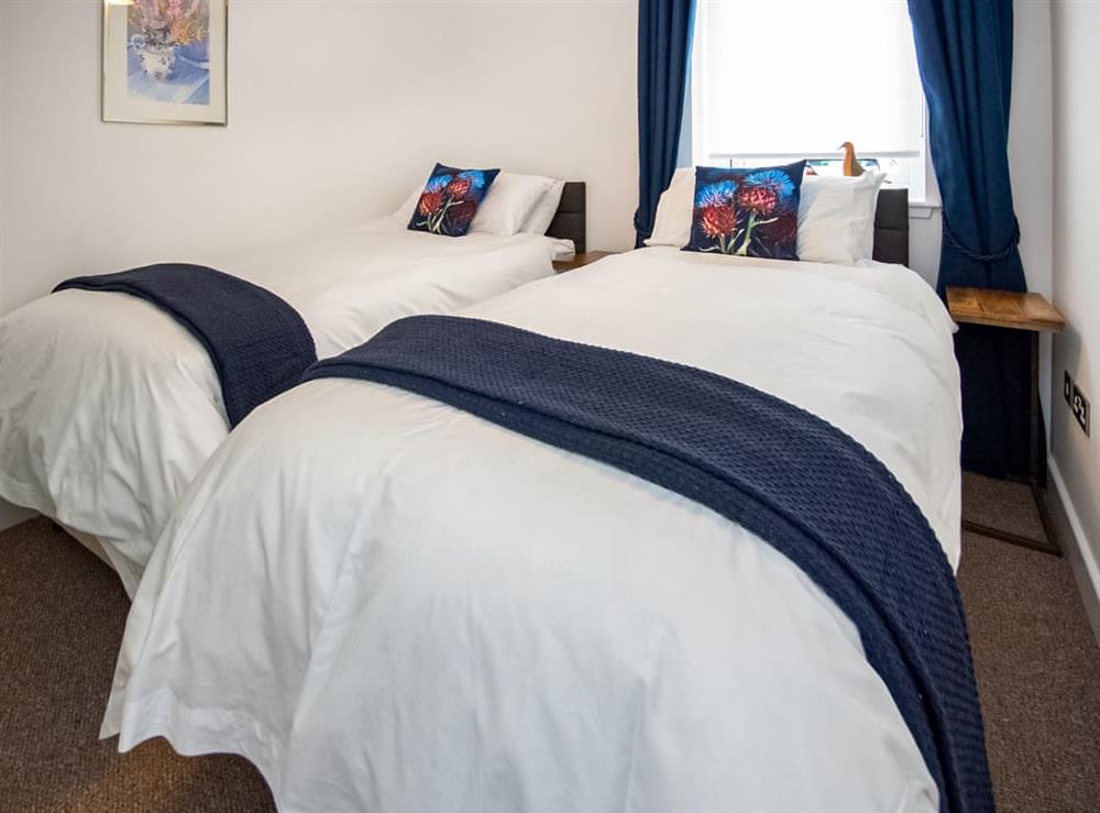 Twin bedroom at Thistledown in Dornoch, Sutherland