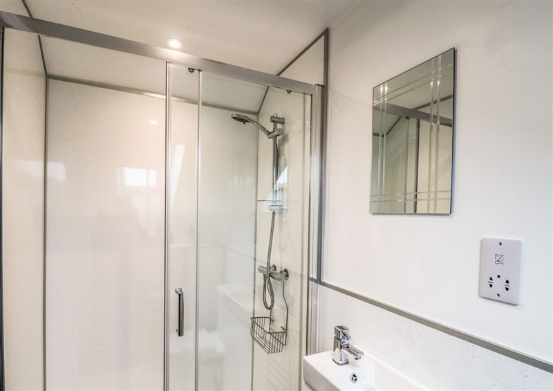 The bathroom (photo 2) at Thomas Chambers, Camborne