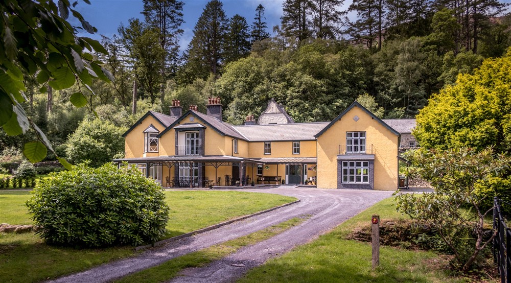 The exterior of Craflwyn Hall, Gwynedd at Thorington Hall in Stoke By Nayland, Suffolk