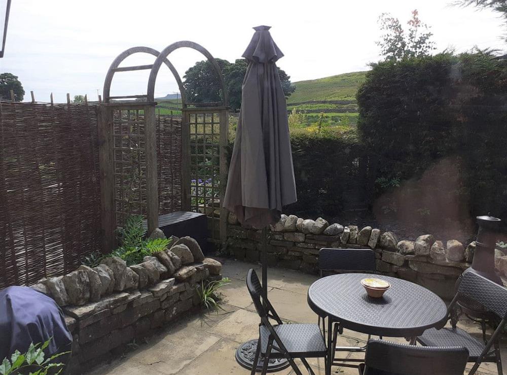 Courtyard at Thorneymire Cottage in Appersett, near Hawes, North Yorkshire