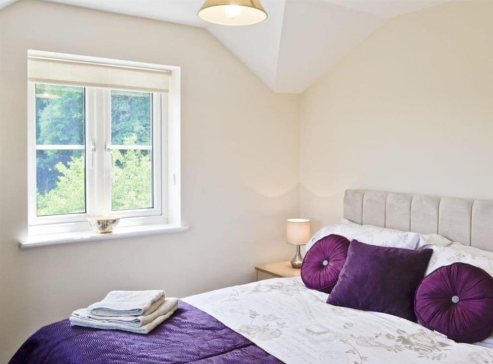 Double bedroom (photo 2) at Thornhill in Little Doward, near Whitchurch, Herefordshire