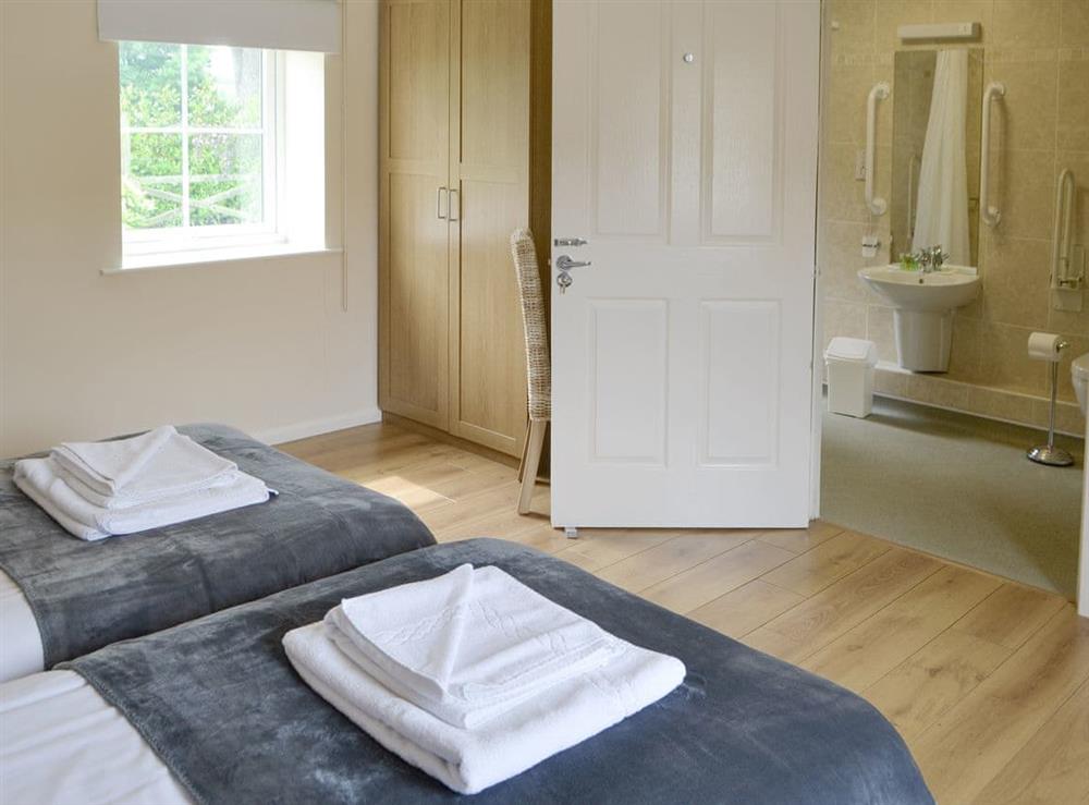Peaceful kingsize bedroom with en-suite wet room at Three Gorgeous Girls Cottage in Marley Hill, County Durham, Tyne and Wear