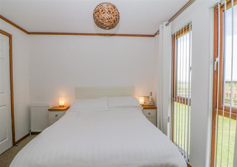 One of the 3 bedrooms at Three Views Lodge, Millbrook