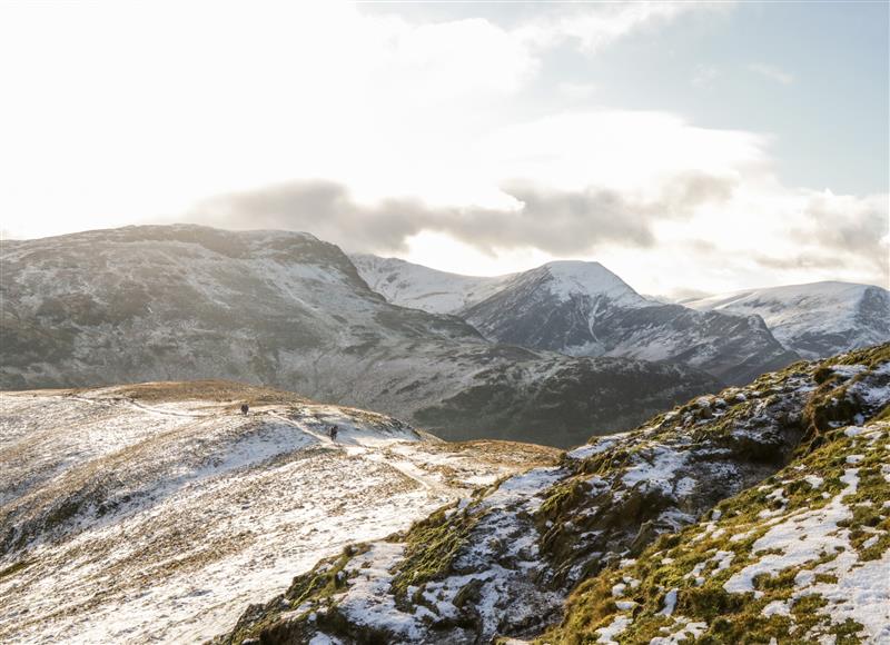 The setting around Thwaite How