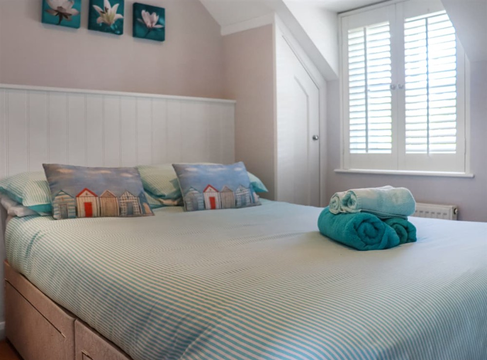 Double bedroom (photo 2) at Tideglass in Penally, near Tenby, Dyfed