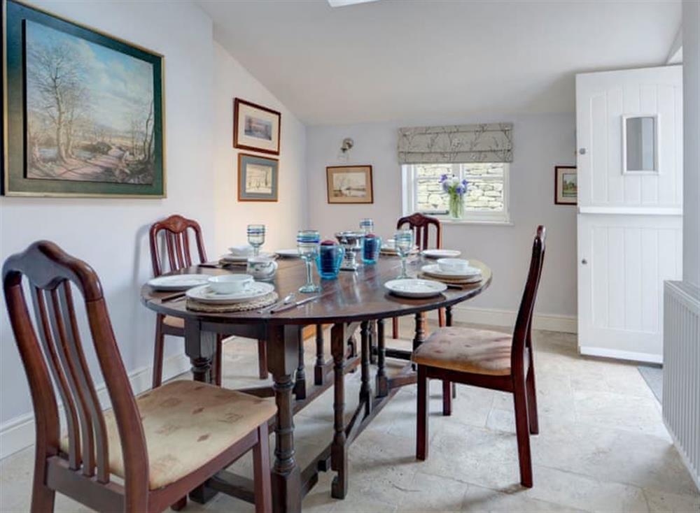 Dining room at Tiesel Cottage in Near Cheltenham, England