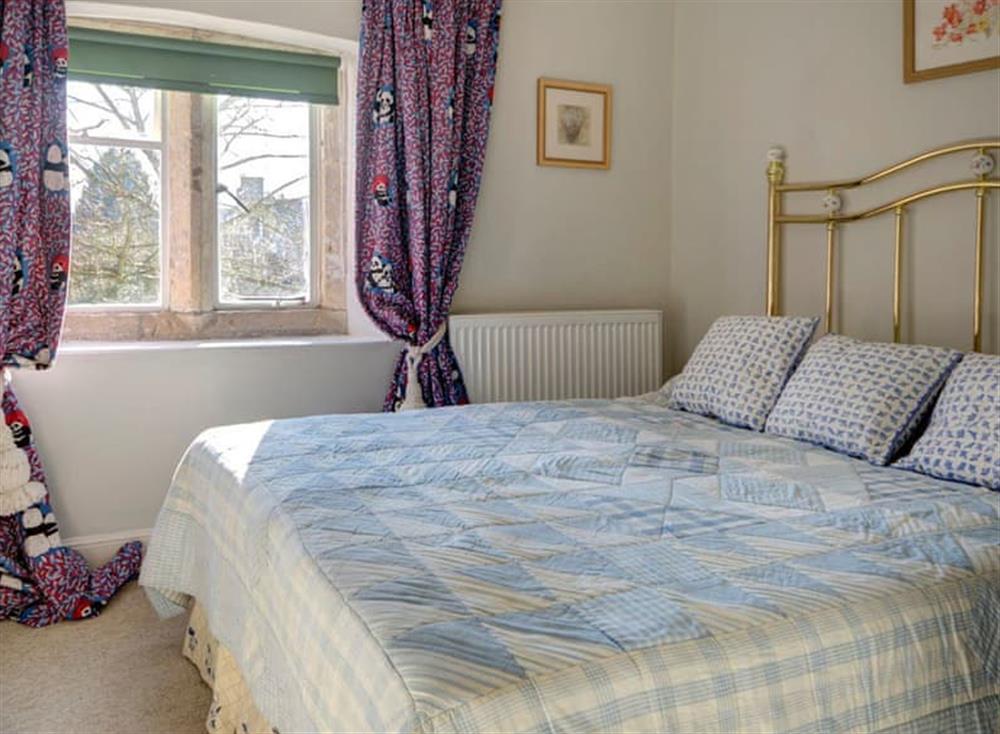 Double bedroom at Tiesel Cottage in Near Cheltenham, England