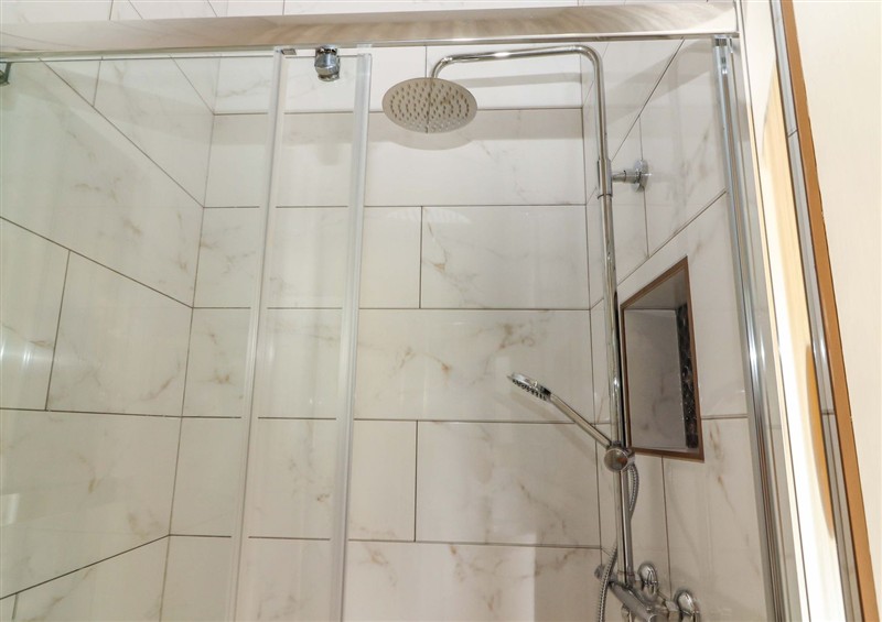 The bathroom (photo 2) at Tig Davy, Mullagh