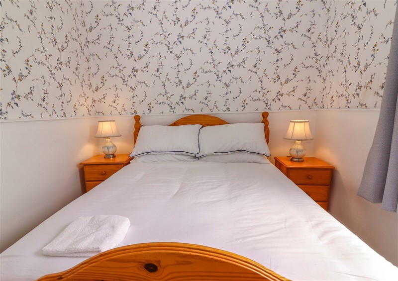 This is a bedroom (photo 3) at Tig Davy, Mullagh