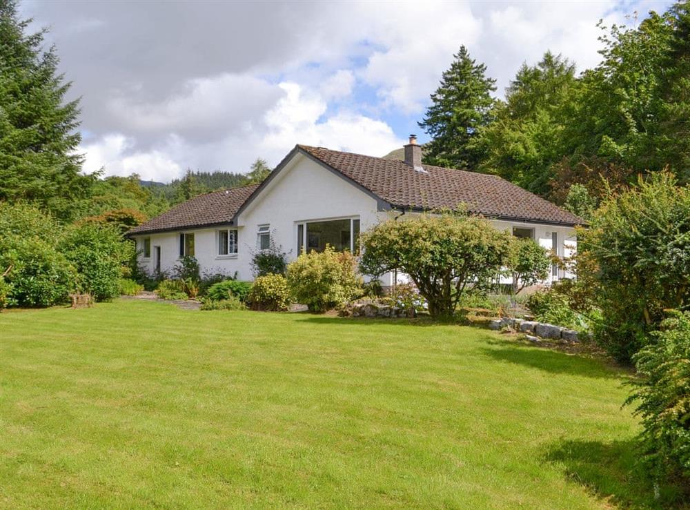 Stylish detached holiday property at Tigh Ban in Glencoe, near Fort William, Lanarkshire