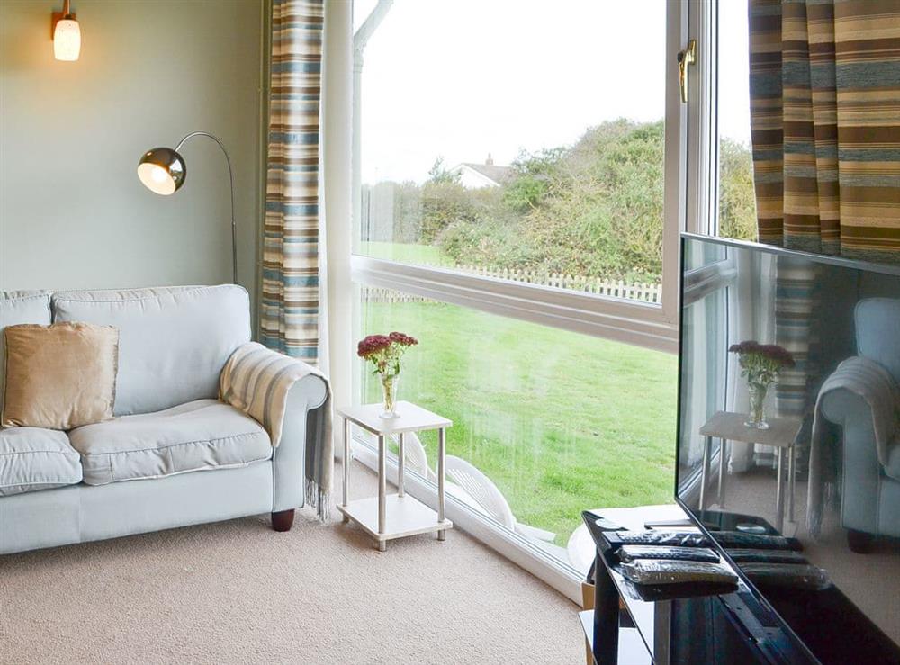 Living room (photo 2) at Tigh Na Mara in Hunmanby Gap, near Filey, North Yorkshire