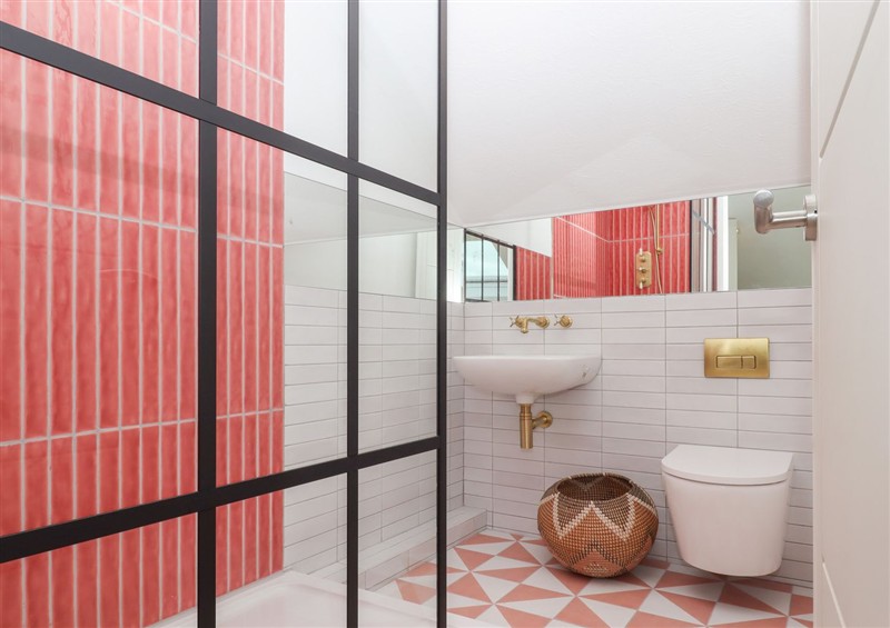 This is the bathroom at Tigley Meadow Coach House, Dartington