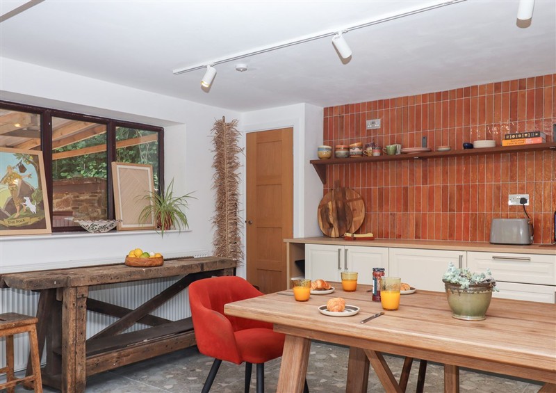 This is the dining room at Tigley Meadow Coach House, Dartington