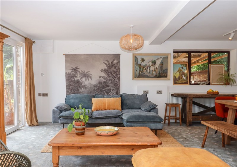 This is the living room at Tigley Meadow Coach House, Dartington