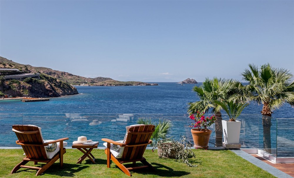 Tilki Bay