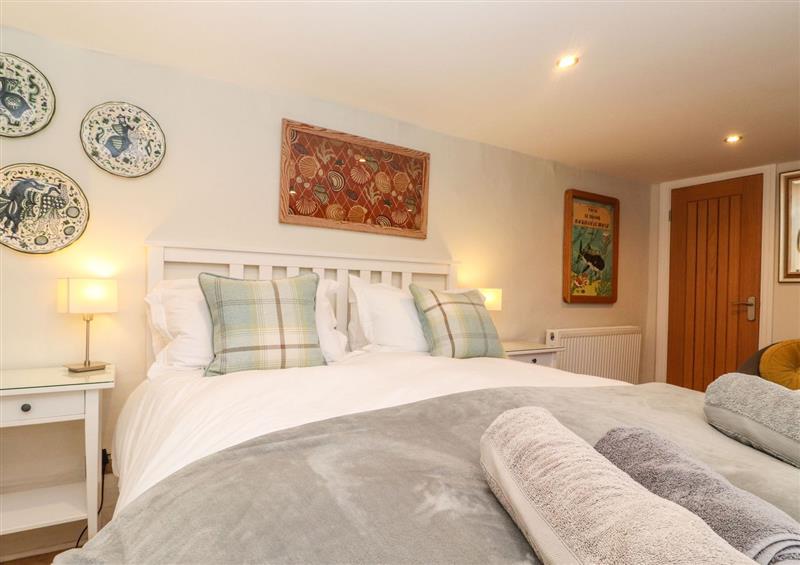 One of the 3 bedrooms (photo 2) at Timley Knott, Coniston