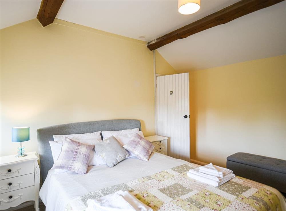 Double bedroom (photo 6) at Tinkerbell Cottage in Prees, near Whitchurch, Shropshire