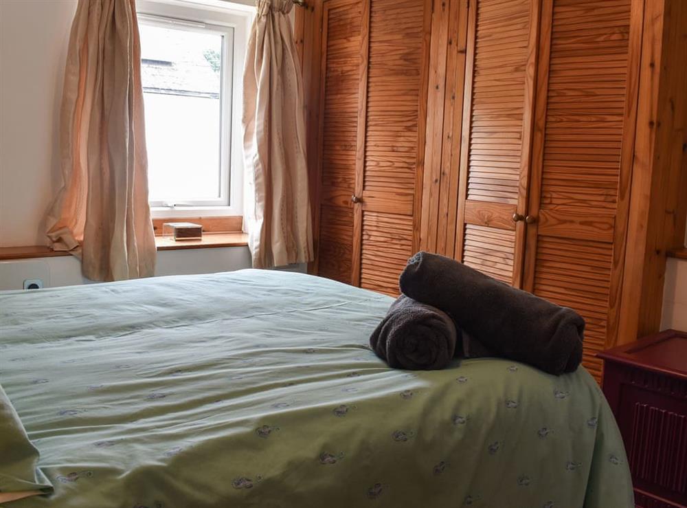 Double bedroom (photo 2) at Tinners Gate in Pensilva, Cornwall
