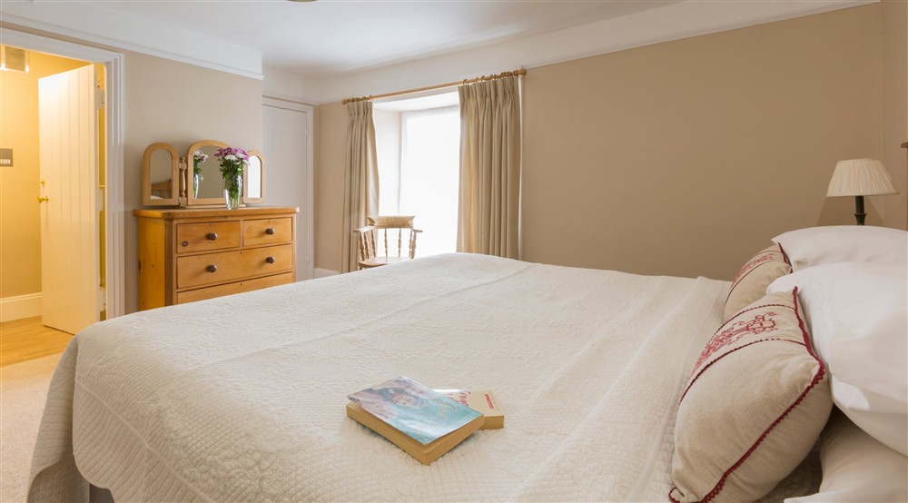 The double bedroom (photo 2) at Tippett's in Lanteglos-by-fowey, Cornwall