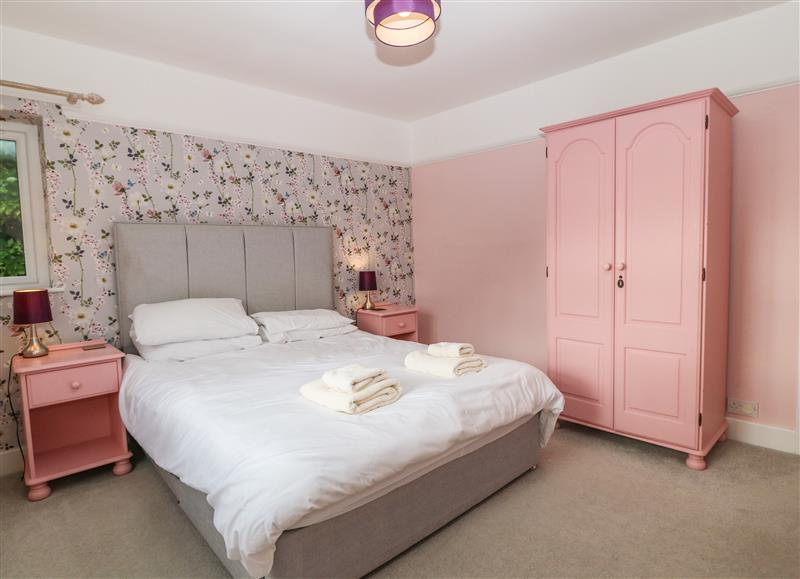 This is a bedroom (photo 2) at Tirwyddan, Criccieth
