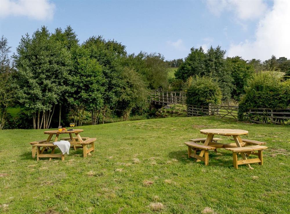 Extensive garden area at Tissington Ford Barn in Bradbourne, Derbyshire