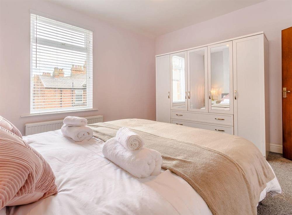 Double bedroom (photo 3) at To Be in Scarborough, North Yorkshire