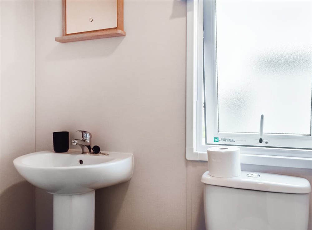 Bathroom (photo 2) at To The Brink in Northampton, Northamptonshire