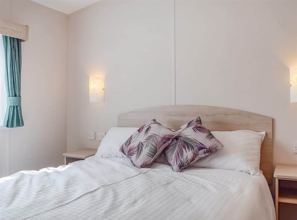 Double bedroom at To The Brink in Northampton, Northamptonshire