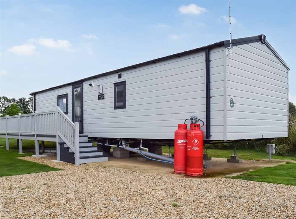 Exterior (photo 2) at To The Brink in Northampton, Northamptonshire