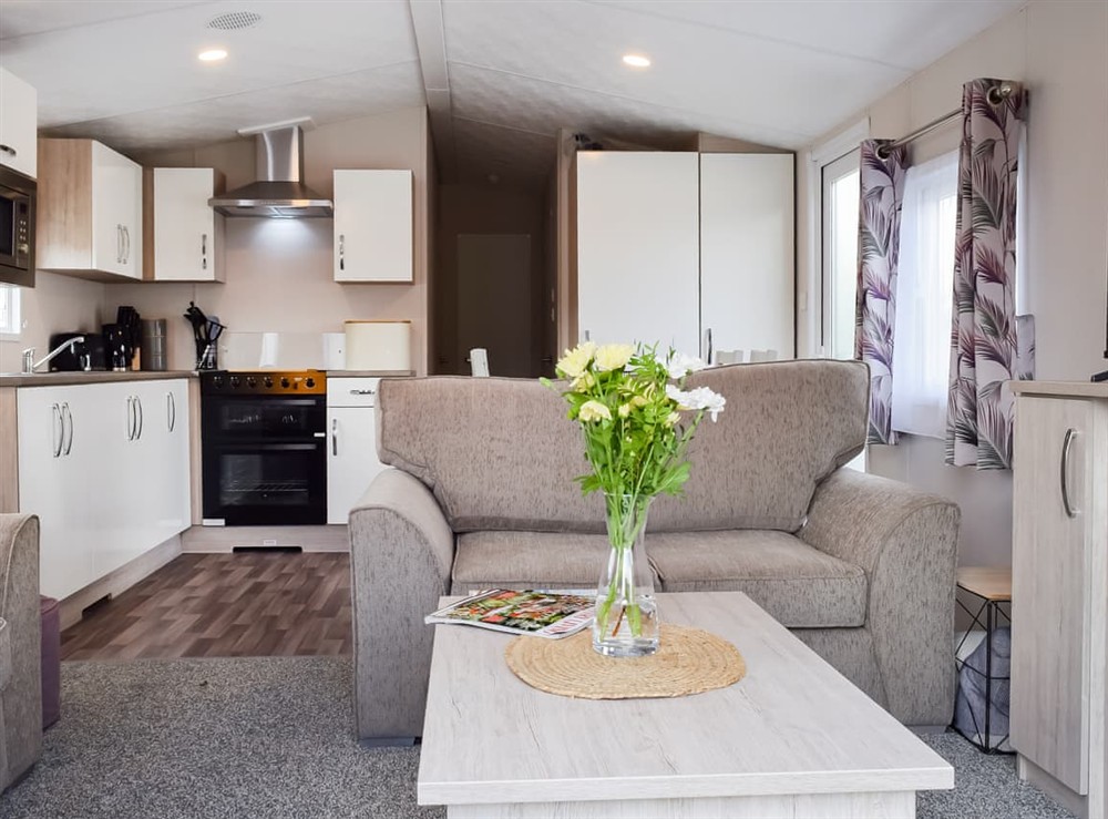 Open plan living space (photo 3) at To The Brink in Northampton, Northamptonshire