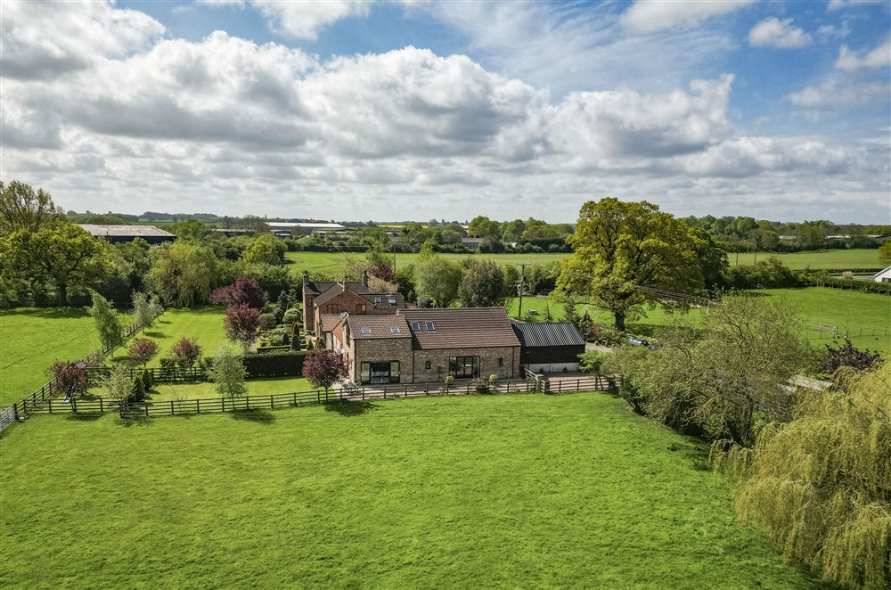 Surrounded by farmland this beautiful semi-detached barn conversation is luxuriously furnished at Tockwith Lodge Barn, York, North Yorkshire