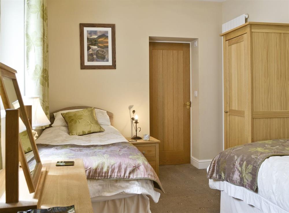 Twin bedroom at Tommys Cottage in Keswick, Cumbria