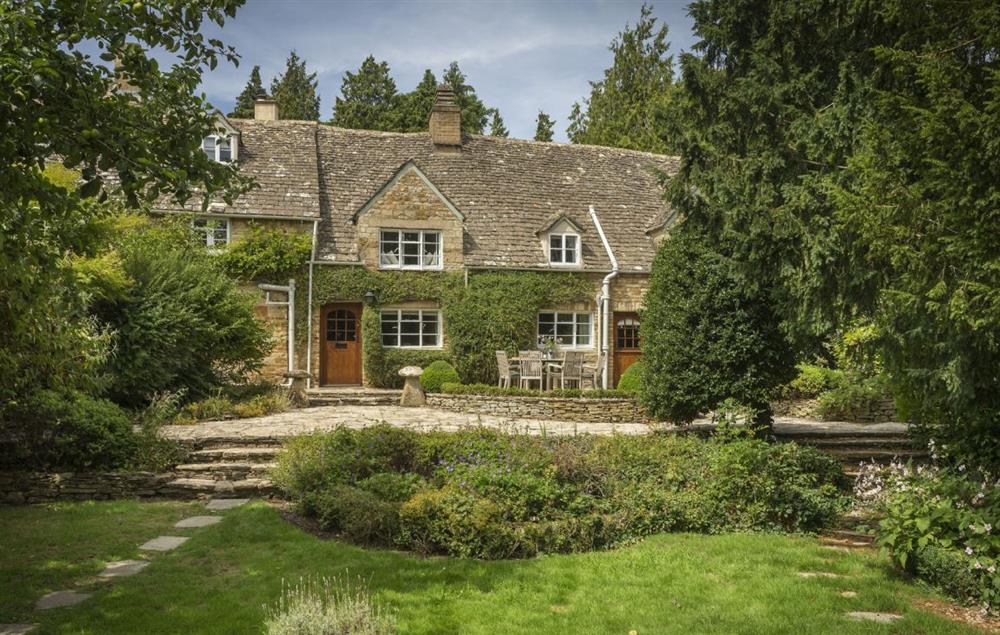 Top Cottage is a beautiful period Cotswold cottage at Top Cottage, Upper Oddington