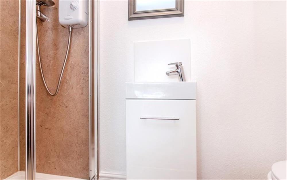 En-suite shower room off bedroom 1 at Top Deck in Lyme Regis