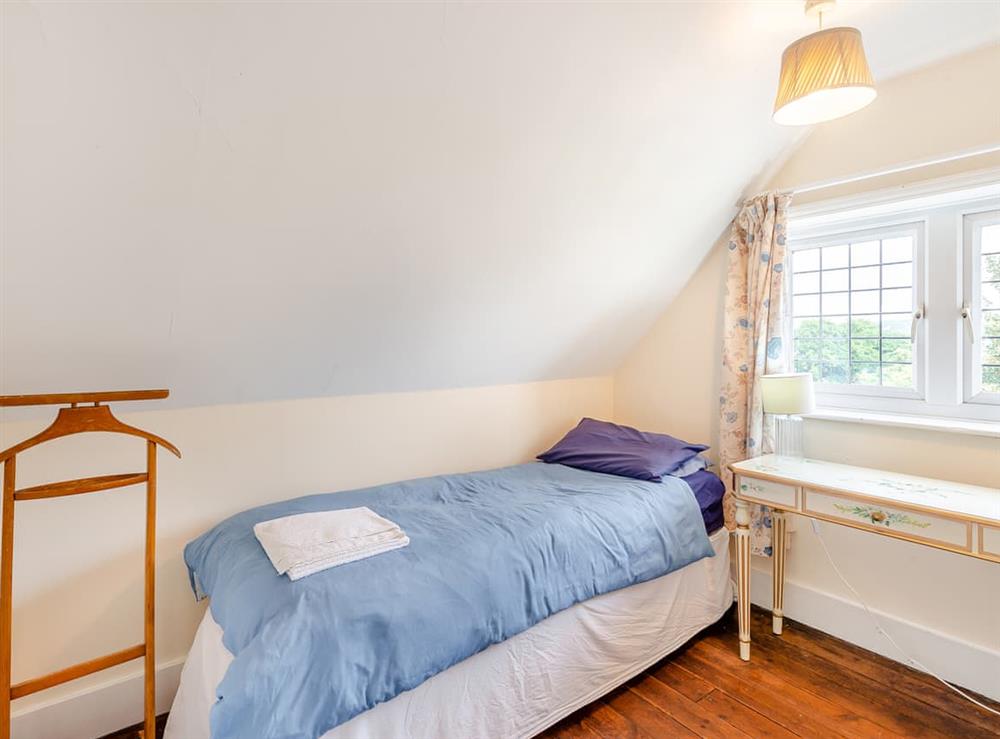 Single bedroom (photo 2) at Top Heights in Westfield, near Hastings, East Sussex