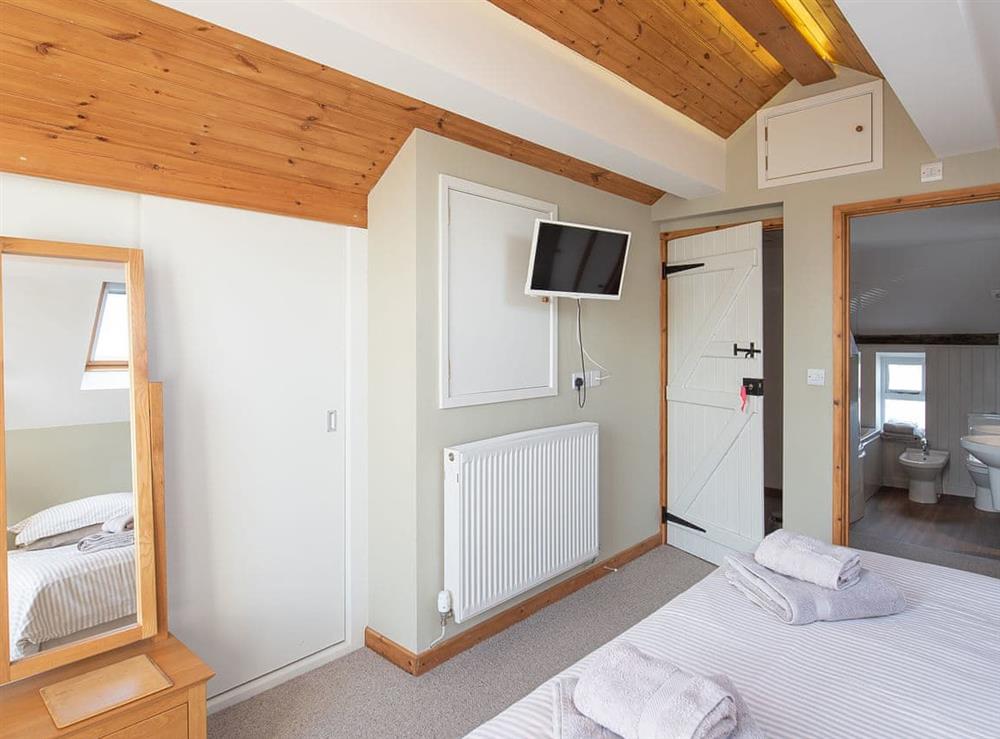 Double bedroom (photo 3) at Top House in Forden, Powys