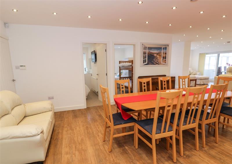 The living area at Top Of The Lane Holiday Apartment, Benllech