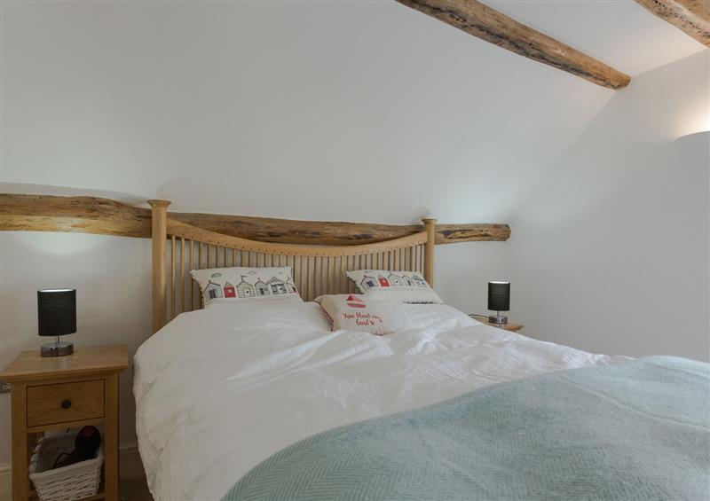 This is a bedroom (photo 2) at Topcliff Cottage, Shaldon