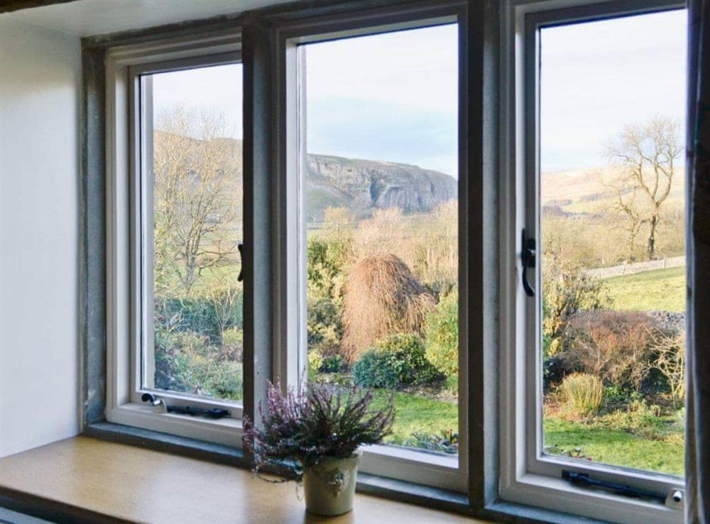 Living room view at Tophams Laithe in Conistone with Kilnsey, Grassington, North Yorkshire