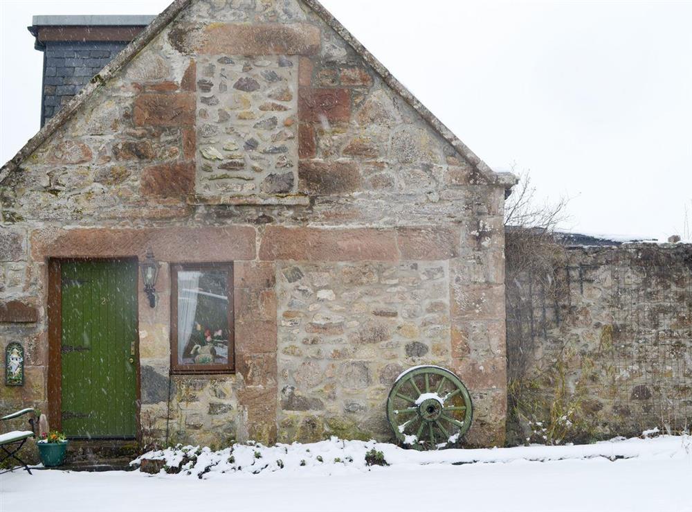 Charming stone-built holiday home at Thistledown Cottage, 