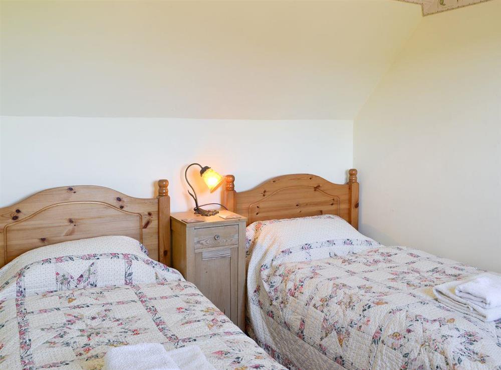 Good-sized twin bedroom at Thistledown Cottage, 