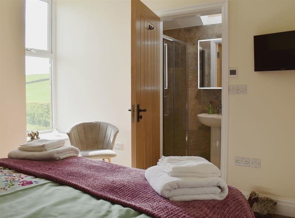Double bedroom (photo 3) at Tormire Laithe in Airton, near Skipton, North Yorkshire