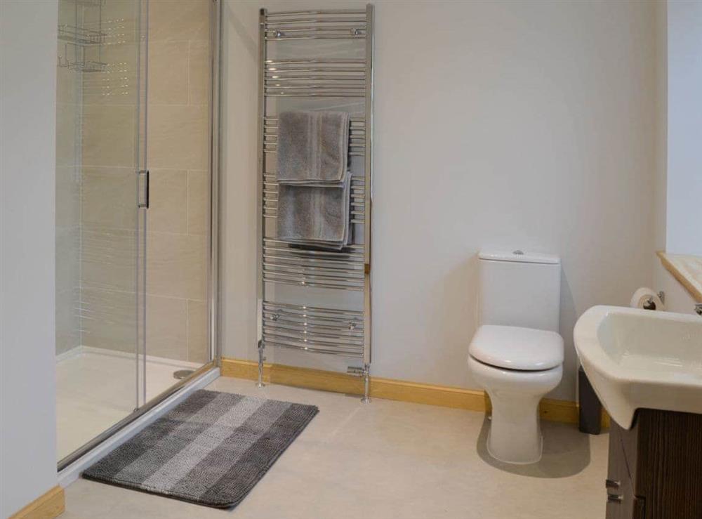 Spacious shower room at Tornahatnach in Glenkindie, near Alford, Aberdeenshire