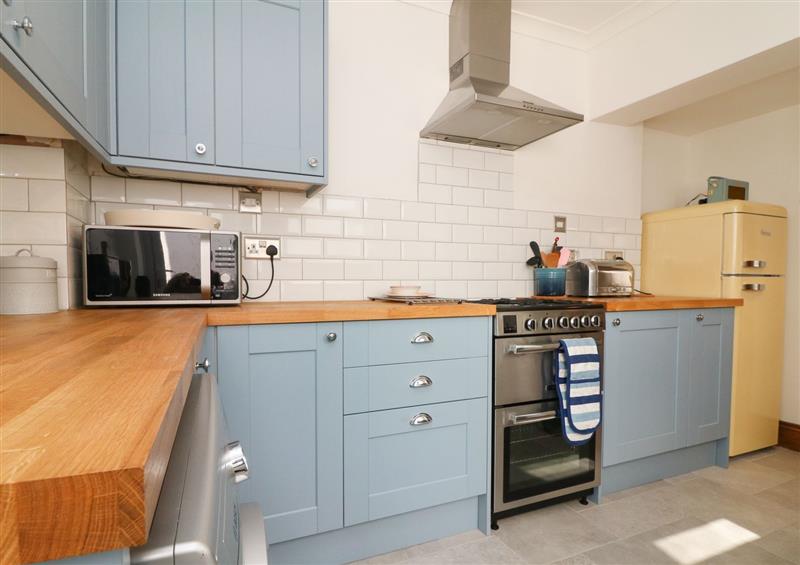 This is the kitchen (photo 2) at Torrs Walk View, Ilfracombe