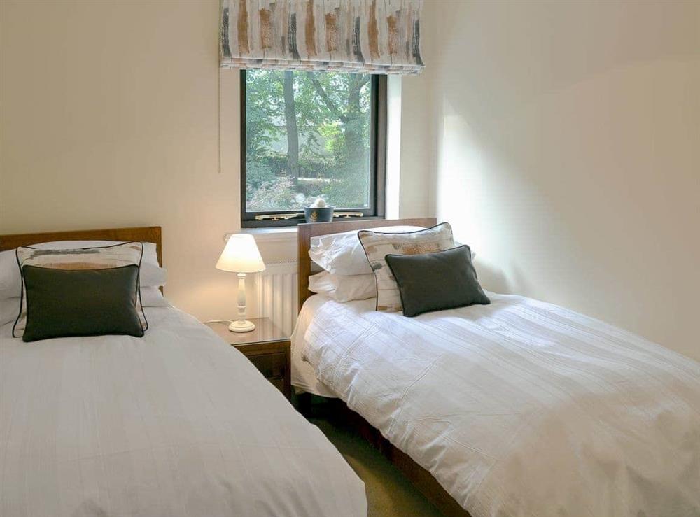Cosy twin bedroom at The Falls, 