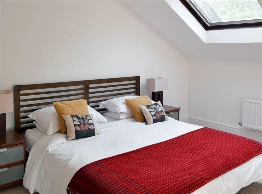 Light and airy double bedroom at The Falls, 