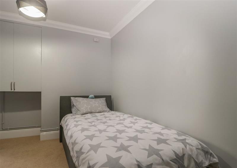 This is a bedroom (photo 2) at Townbridge Apartment, Weymouth