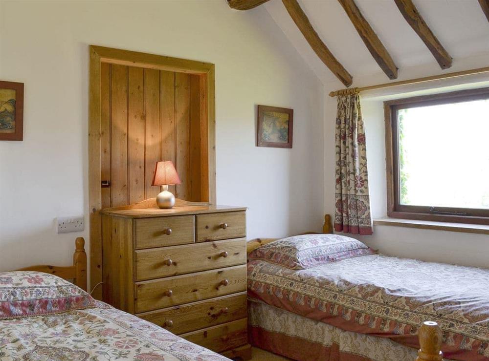 Light and airy twin bedroom at Townfield Farm in Kettleshulme, near Whaley Bridge, Derbyshire